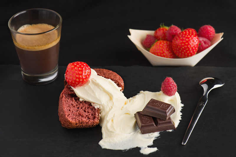 Red velvet cupcake with strawberries, mascarpone cream, dark chocolate and some Italian coffee