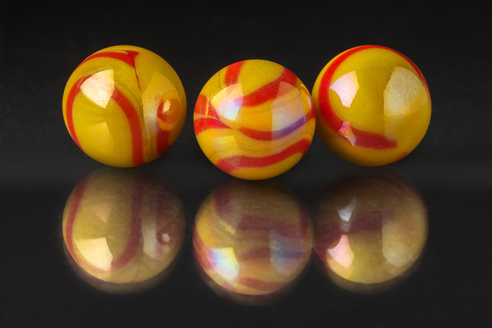 Yellow/red marbles