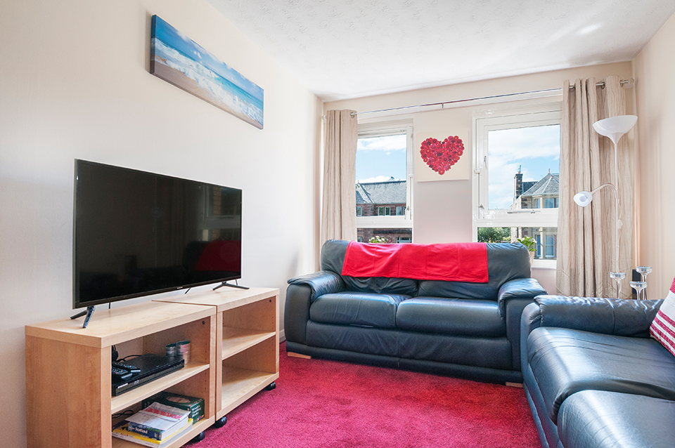 Interior photograph of living room on Polwarth Terrace, Edinburgh